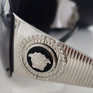 VERSACE unisex shades black/silver with case